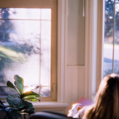 Spencer plouzek kvhq9q1mmmi unsplash how to choose a window treatment company you wont regret